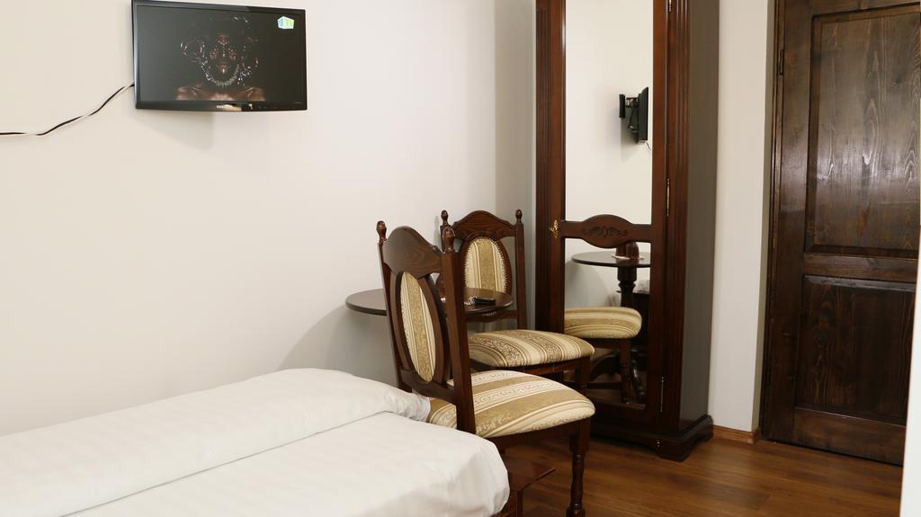 Hanu Lui Gica Spa Satu Mare Pokoj fotografie