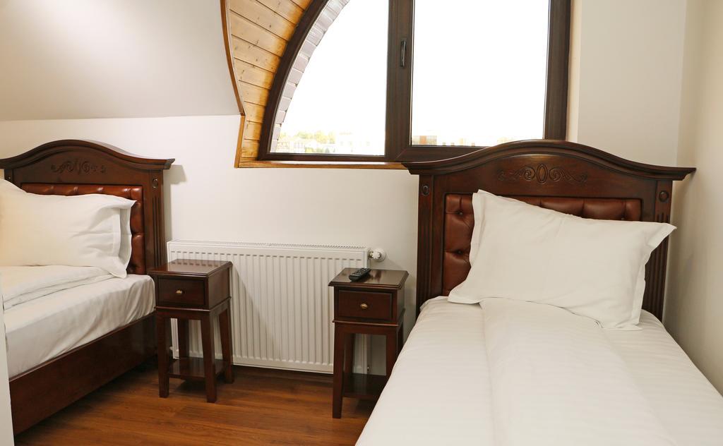 Hanu Lui Gica Spa Satu Mare Pokoj fotografie