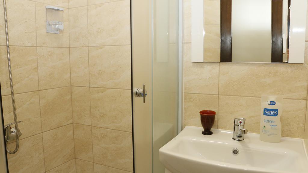 Hanu Lui Gica Spa Satu Mare Pokoj fotografie